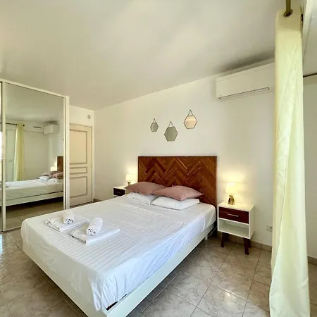 'le Victoria Beach' Vue Plein Centre, Spacieux * Menton