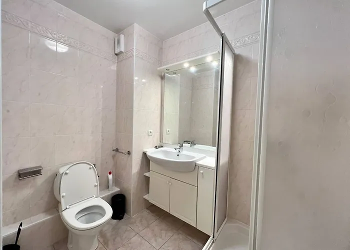 Апартаменты 'le Victoria Beach' Vue Plein Centre, Spacieux