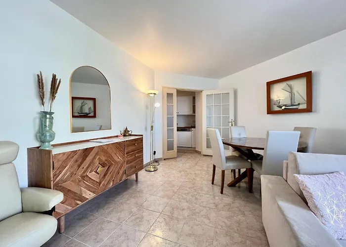 'le Victoria Beach' Vue Plein Centre, Spacieux * Menton